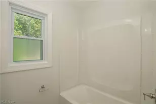 359 Lincoln Ave, Barberton, OH 44203 - Photo 21