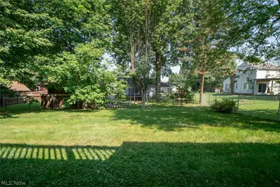 359 Lincoln Avenue, Barberton, OH 44203 - Photo 43