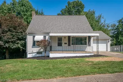 359 Lincoln Avenue, Barberton, OH 44203 - Photo 1