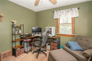 2826 Fletcher Ave NE, Canton, OH 44705 - Photo 15