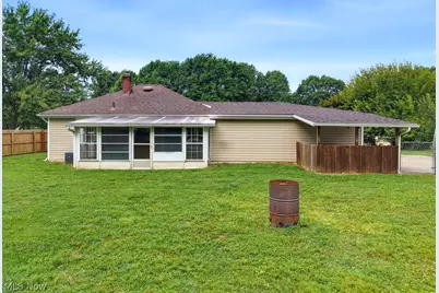 2195 Par Drive, Akron, OH 44312 - Photo 7