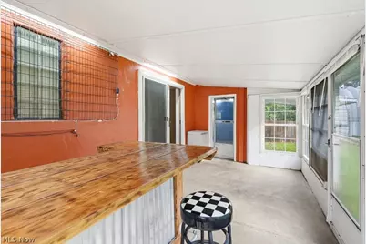 2195 Par Drive, Akron, OH 44312 - Photo 29