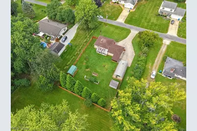 2195 Par Drive, Akron, OH 44312 - Photo 43