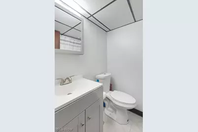 2195 Par Drive, Akron, OH 44312 - Photo 35