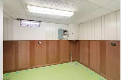 2195 Par Drive, Akron, OH 44312 - Photo 33