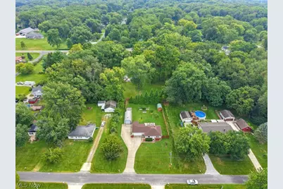 2195 Par Drive, Akron, OH 44312 - Photo 39