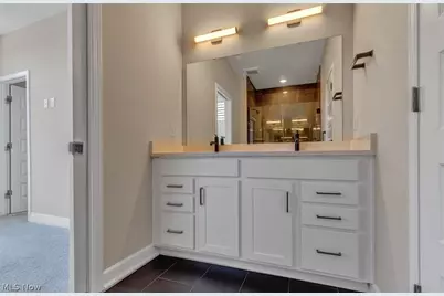 3601 Bailey Avenue, Loveland, OH 44113 - Photo 15