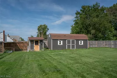 2125 41st Street NE, Canton, OH 44705 - Photo 47