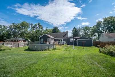 2125 41st Street NE, Canton, OH 44705 - Photo 39