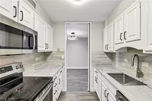 12700 Lake Ave, Oakwood, OH 44107 - Photo 5