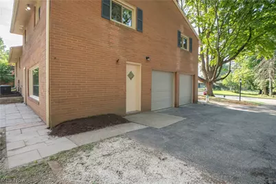 615 Summit Street SE, North Canton, OH 44720 - Photo 43