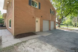 615 Summit St SE, North Canton, OH 44720 - Photo 43