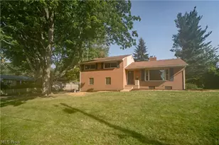 615 Summit St SE, North Canton, OH 44720 - Photo 45