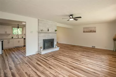 615 Summit Street SE, North Canton, OH 44720 - Photo 7