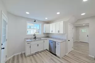 909 N Walnut St, Dover, OH 44622 - Photo 9