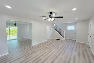 909 N Walnut St, Dover, OH 44622 - Photo 5