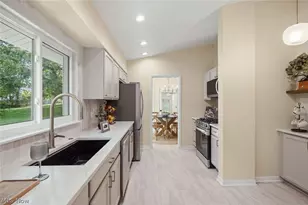 8454 Melody Ln, Macedonia, OH 44056 - Photo 21