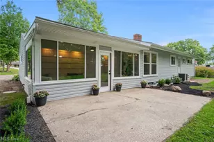 8454 Melody Ln, Macedonia, OH 44056 - Photo 5