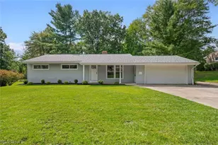 8454 Melody Ln, Macedonia, OH 44056 - Photo 1