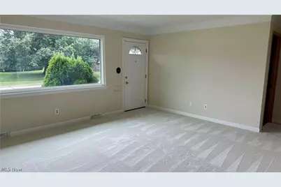 31505 Douglas Drive, Willowick, OH 44095 - Photo 3