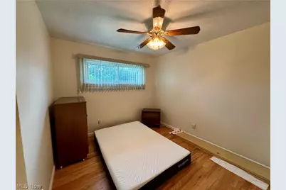 31505 Douglas Drive, Willowick, OH 44095 - Photo 11