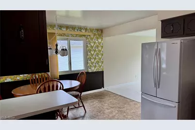 31505 Douglas Drive, Willowick, OH 44095 - Photo 7
