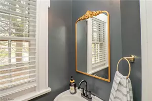 2412 University Ave NW, Canton, OH 44709 - Photo 23