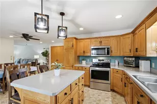 3274 S Carr Rd, Apple Creek, OH 44606 - Photo 9