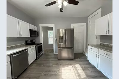 105 Main Street N, Navarre, OH 44662 - Photo 5