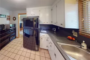 4825 Gardendale Ave NE, Canton, OH 44714 - Photo 13