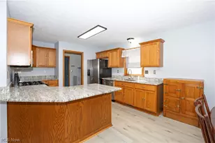1570 Ashton Way, Wooster, OH 44691 - Photo 3