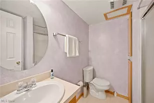 536 Andover Cir, Grandview Heights, OH 44147 - Photo 23