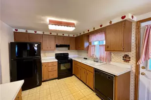 607 Jefferson St, Toronto, OH 43964 - Photo 11