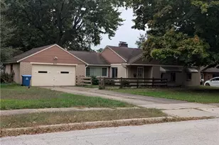 647 Longmere Dr, Kent, OH 44240 - Photo 3
