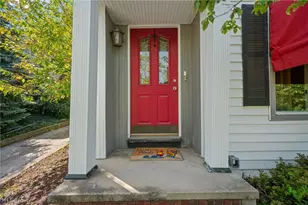 1440 Lewis Dr, Oakwood, OH 44107 - Photo 9