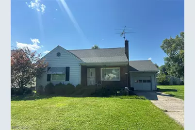 92 Camvet Drive, Campbell, OH 44405 - Photo 1