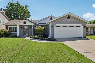 2711 W 39th Street, Lorain, OH 44053 - Photo 1