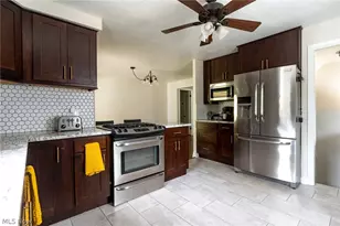 2326 Stanford Dr, Wickliffe, OH 44092 - Photo 13