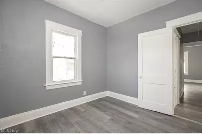 11429 Lardet Avenue, Loveland, OH 44104 - Photo 21