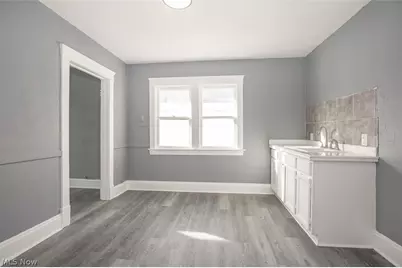 11429 Lardet Avenue, Loveland, OH 44104 - Photo 31