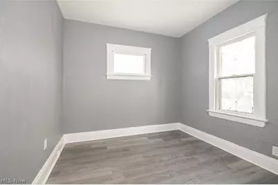 11429 Lardet Avenue, Loveland, OH 44104 - Photo 25