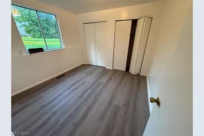 550 Bishop Street #A, Akron, OH 44307 - Photo 7