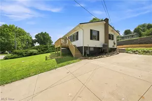 1990 Connect Rd, Norton, OH 44203 - Photo 31