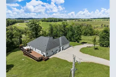 1692 Township Road 102, Dillonvale, OH 43917 - Photo 9