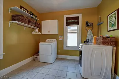 705 N Walnut Street, Dover, OH 44622 - Photo 13