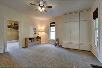 705 N Walnut Street, Dover, OH 44622 - Photo 5