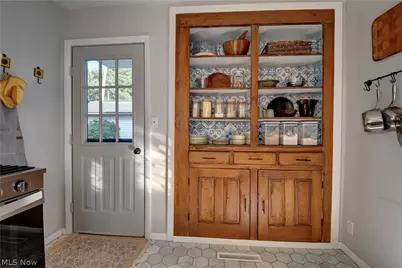 705 N Walnut Street, Dover, OH 44622 - Photo 11