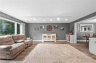 8212 Timber Trail, Chagrin Falls, OH 44023 - Photo 23