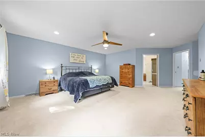 8212 Timber Trail, Chagrin Falls, OH 44023 - Photo 35