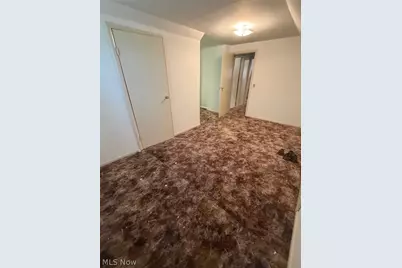 2424 Cooledge Avenue, Akron, OH 44305 - Photo 17
